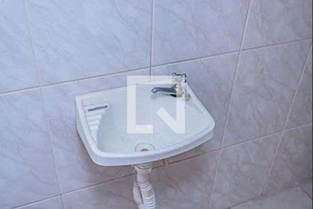 Lavabo de casa à venda com 2 quartos, 56m² em Chácara Nossa Senhora Aparecida, São Paulo