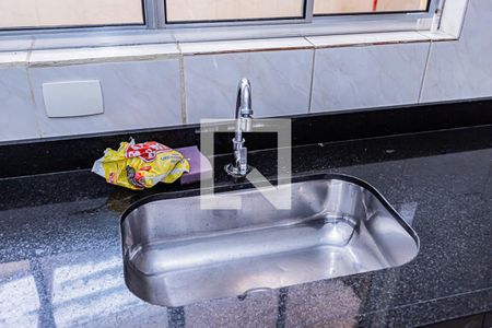 Casa à venda com 56m², 2 quartos e 1 vaga Casa à venda com 56m², 2 quartos e 1 vagaCozinha