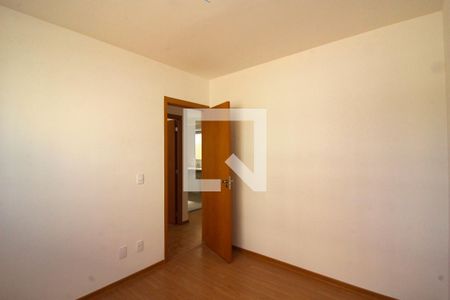Quarto 1 de apartamento para alugar com 2 quartos, 40m² em Cavalhada, Porto Alegre