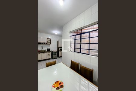 Casa para alugar com 70m², 1 quarto e 2 vagasCozinha