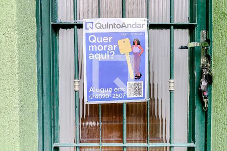 Casa para alugar com 70m², 1 quarto e 2 vagasFachada