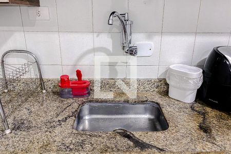 Casa para alugar com 70m², 1 quarto e 2 vagasCozinha