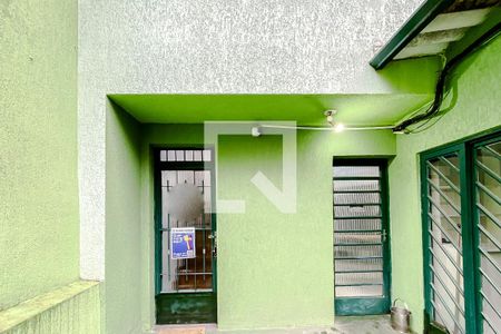 Casa para alugar com 70m², 1 quarto e 2 vagasFachada