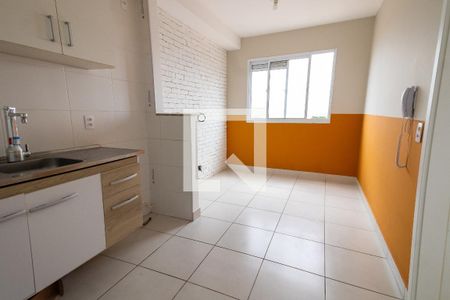 Sala / Cozinha de apartamento para alugar com 1 quarto, 27m² em Jardim Planalto, São Paulo