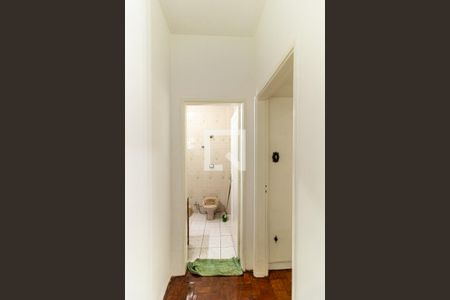 Corredor de apartamento para alugar com 1 quarto, 80m² em Vila Buarque, São Paulo