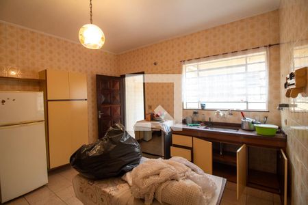 Casa à venda com 146m², 3 quartos e 2 vagas Casa à venda com 146m², 3 quartos e 2 vagasCozinha