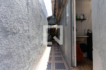 Casa à venda com 155m², 3 quartos e 2 vagasCorredor Lateral