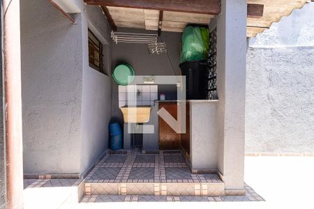 Casa à venda com 155m², 3 quartos e 2 vagasLavanderia da Edícula 