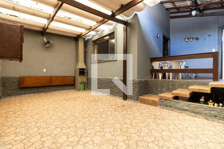 Casa à venda com 155m², 3 quartos e 2 vagasGaragem 