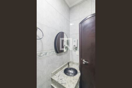 Lavabo de casa para alugar com 3 quartos, 298m² em Parque Marajoara, Santo André