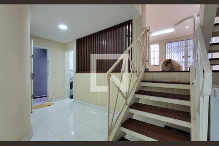 Casa à venda com 188m², 3 quartos e 3 vagas Casa à venda com 188m², 3 quartos e 3 vagasSala 2