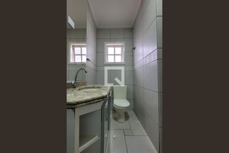 Casa à venda com 188m², 3 quartos e 3 vagas Casa à venda com 188m², 3 quartos e 3 vagasBanheiro da suíte