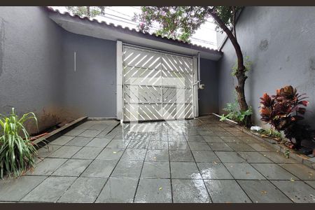 Casa à venda com 188m², 3 quartos e 3 vagas Casa à venda com 188m², 3 quartos e 3 vagasGaragem