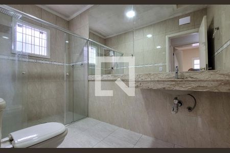 Casa à venda com 188m², 3 quartos e 3 vagas Casa à venda com 188m², 3 quartos e 3 vagasBanheiro