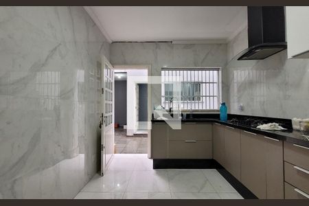 Casa à venda com 188m², 3 quartos e 3 vagas Casa à venda com 188m², 3 quartos e 3 vagasCozinha