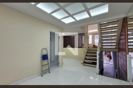 Casa à venda com 188m², 3 quartos e 3 vagas Casa à venda com 188m², 3 quartos e 3 vagasSala 2