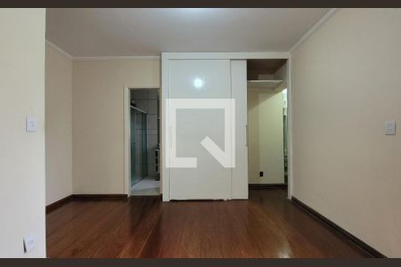 Casa à venda com 188m², 3 quartos e 3 vagas Casa à venda com 188m², 3 quartos e 3 vagasSuíte