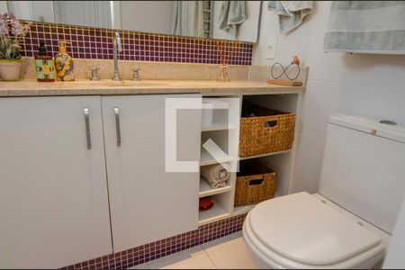 Apartamento à venda com 90m², 3 quartos e 1 vaga Apartamento à venda com 90m², 3 quartos e 1 vagaBanheiro da Suíte