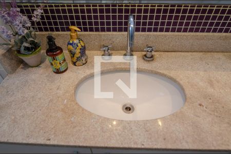 Apartamento à venda com 90m², 3 quartos e 1 vaga Apartamento à venda com 90m², 3 quartos e 1 vagaBanheiro da Suíte