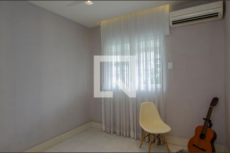 Apartamento à venda com 90m², 3 quartos e 1 vaga Apartamento à venda com 90m², 3 quartos e 1 vagaQuarto 2