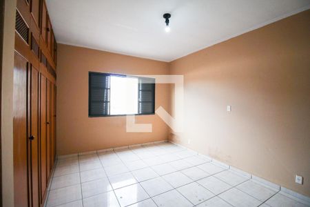 Suíte de casa para alugar com 5 quartos, 250m² em Centro, Sorocaba
