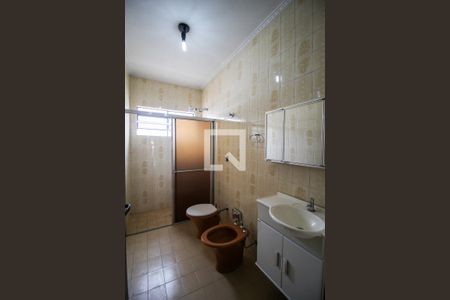 Banheiro da Suíte de casa para alugar com 5 quartos, 250m² em Centro, Sorocaba