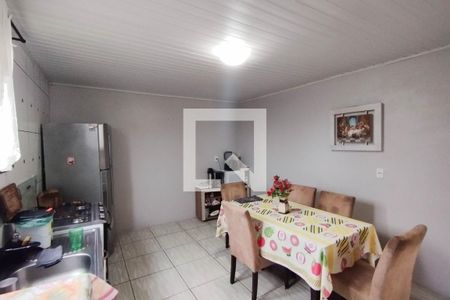 Casa para alugar com 80m², 2 quartos e 2 vagas Casa para alugar com 80m², 2 quartos e 2 vagasCozinha