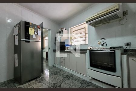 Casa à venda com 208m², 3 quartos e 3 vagasCozinha