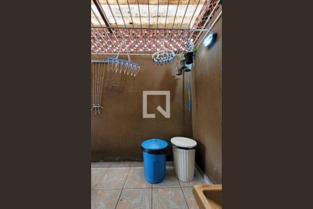 Casa à venda com 208m², 3 quartos e 3 vagasLavanderia