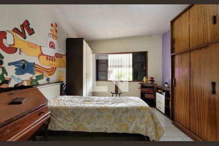 Quarto de casa à venda com 3 quartos, 208m² em Vila Curuca, Santo André