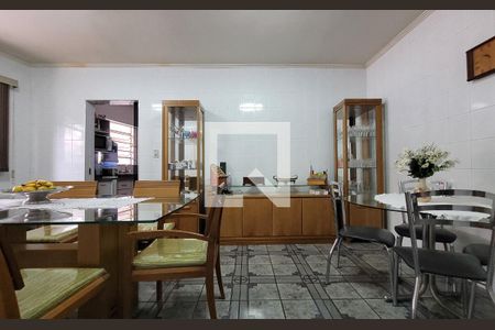 Casa à venda com 208m², 3 quartos e 3 vagasSala de jantar