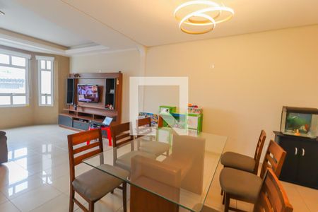 Sala de casa à venda com 3 quartos, 270m² em Jardim Ana Maria, Jundiaí