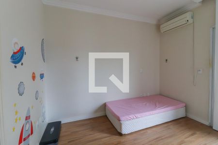 Casa à venda com 270m², 3 quartos e 4 vagas Casa à venda com 270m², 3 quartos e 4 vagasSuíte 2