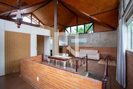 Sala de casa para alugar com 1 quarto, 128m² em Barro Vermelho, São Gonçalo