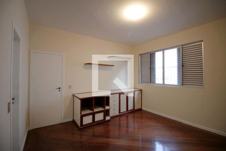 Suite 1 de casa para alugar com 4 quartos, 325m² em Santa Tereza, Belo Horizonte