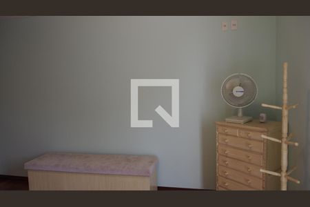 Casa à venda com 300m², 5 quartos e 4 vagasQuarto 2 - Suíte