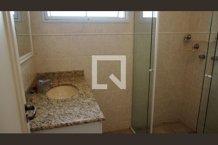 Casa à venda com 300m², 5 quartos e 4 vagasBanheiro da Suíte 3