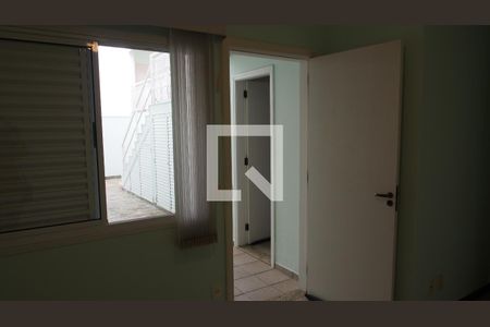 Casa à venda com 300m², 5 quartos e 4 vagasQuarto 1