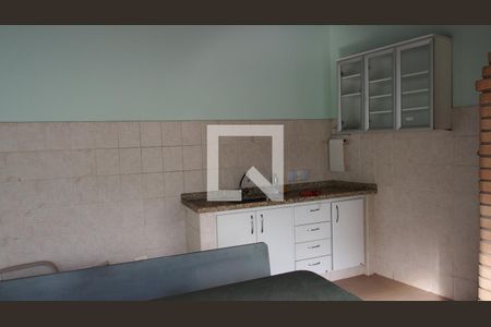 Casa à venda com 300m², 5 quartos e 4 vagasÁrea externa 