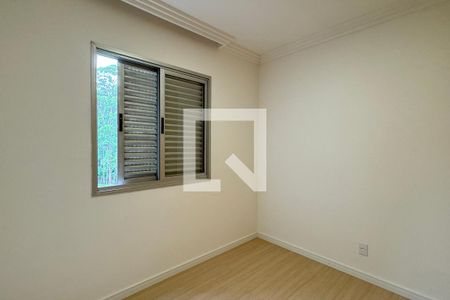 Apartamento à venda com 79m², 3 quartos e 2 vagasQuarto 2
