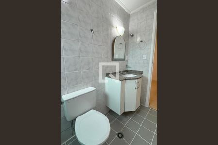 Apartamento à venda com 79m², 3 quartos e 2 vagasBanheiro da Suíte 1