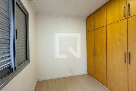 Apartamento à venda com 79m², 3 quartos e 2 vagasQuarto 2