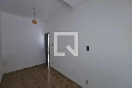 Casa de condomínio à venda com 300m², 5 quartos e 2 vagas Casa de condomínio à venda com 300m², 5 quartos e 2 vagasQuarto 5