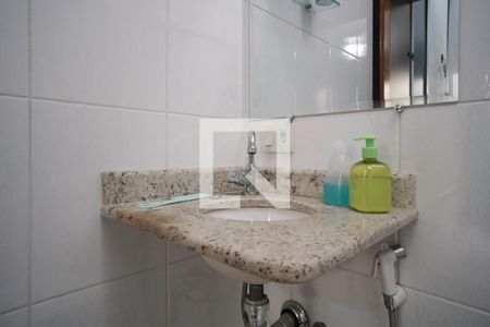 Casa para alugar com 107m², 3 quartos e 3 vagasBanheiro da Suíte 2