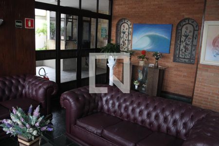 Apartamento para alugar com 90m², 2 quartos e sem vagaHall social