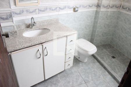 Apartamento para alugar com 90m², 2 quartos e sem vagaBanheiro