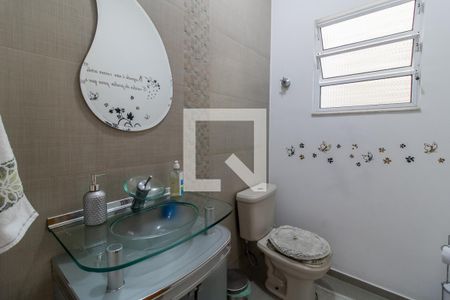 Lavabo de casa à venda com 3 quartos, 250m² em Burgo Paulista, São Paulo