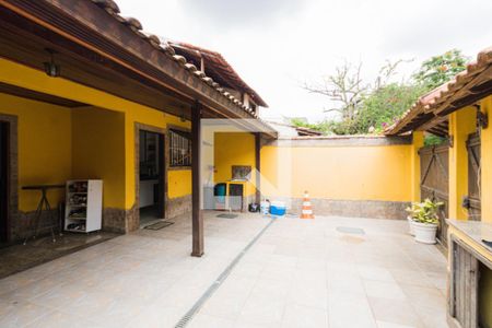 Casa de condomínio à venda com 400m², 3 quartos e 1 vagaGaragem/Entrada