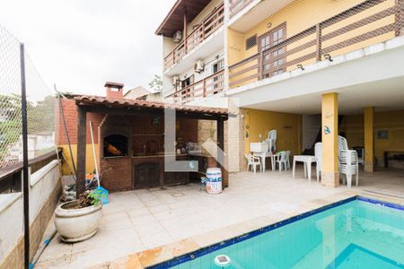 Casa de condomínio à venda com 400m², 3 quartos e 1 vagaÁrea Externa