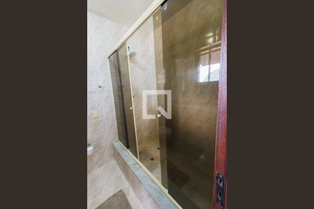 Casa de condomínio à venda com 400m², 3 quartos e 1 vagaBanheiro da Suíte